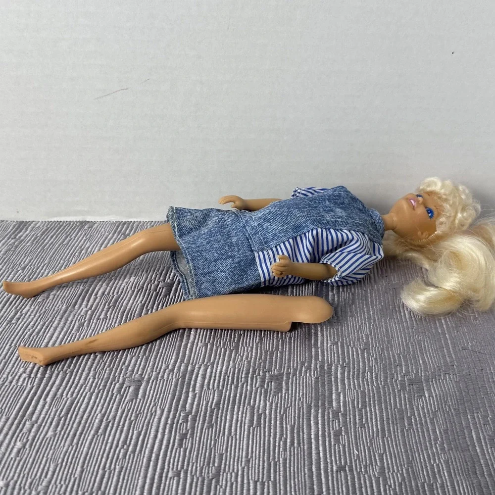 Vintage The Mommy-To-Be Doll 12in Pregnant Fashion Doll Baby Figure Outfit Box